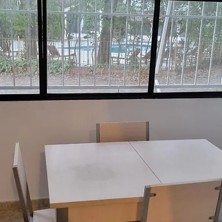 Apartamento Two Bedroom Vacation Golem (Tirana)